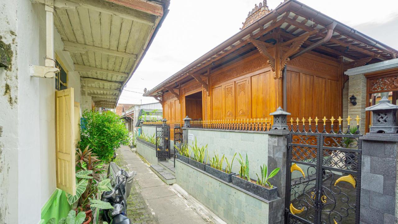 Villa Joglo Kawung Yogyakarta Exterior foto