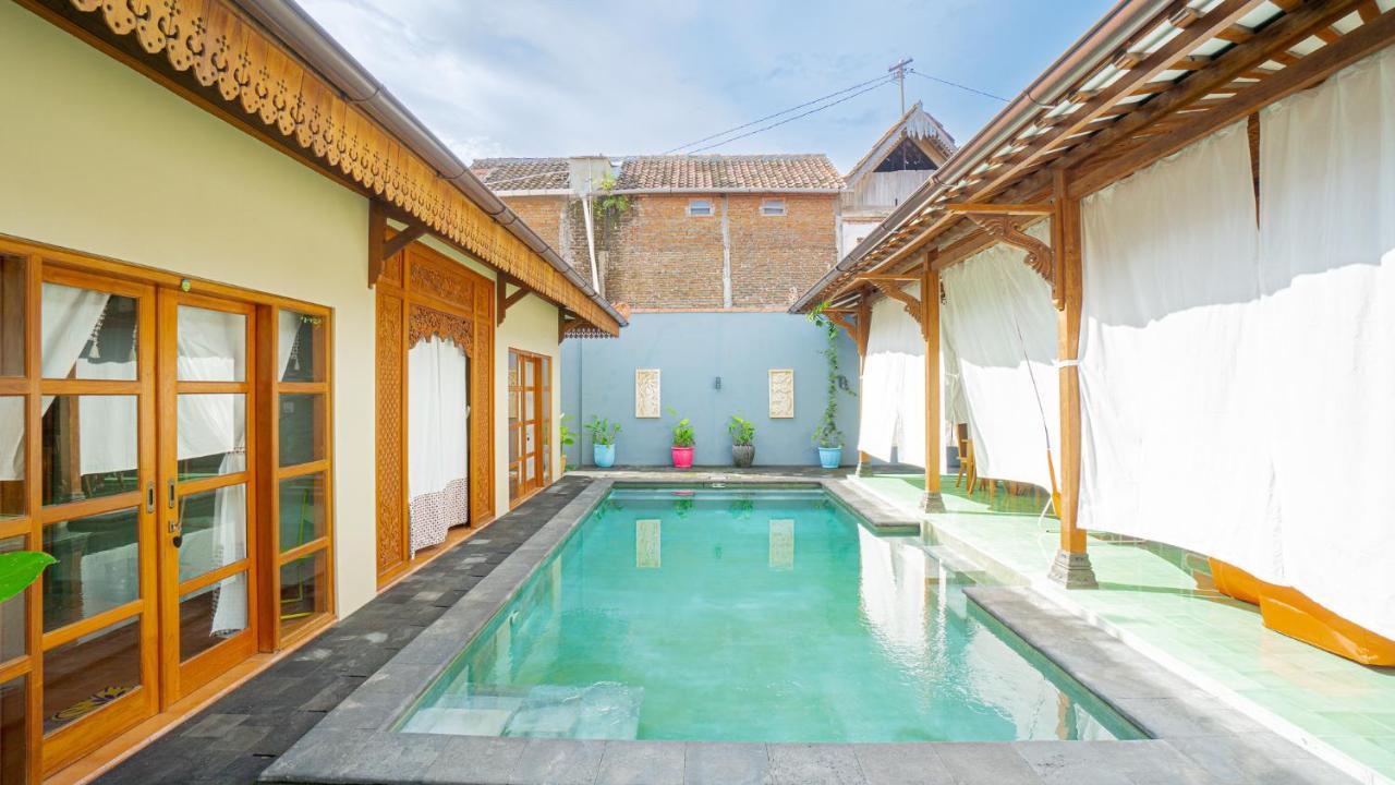 Villa Joglo Kawung Yogyakarta Exterior foto